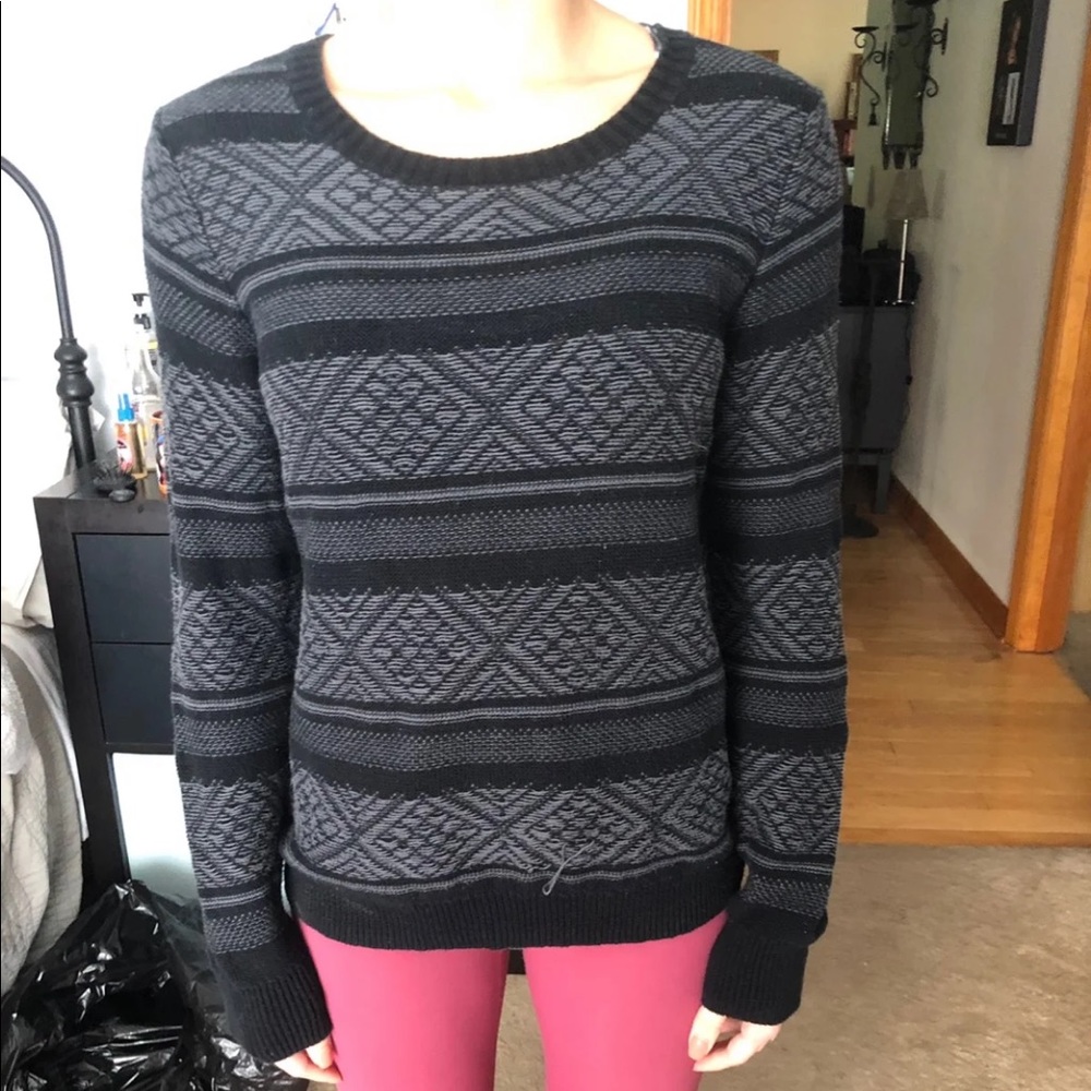 Grey and black long sleeve sweater